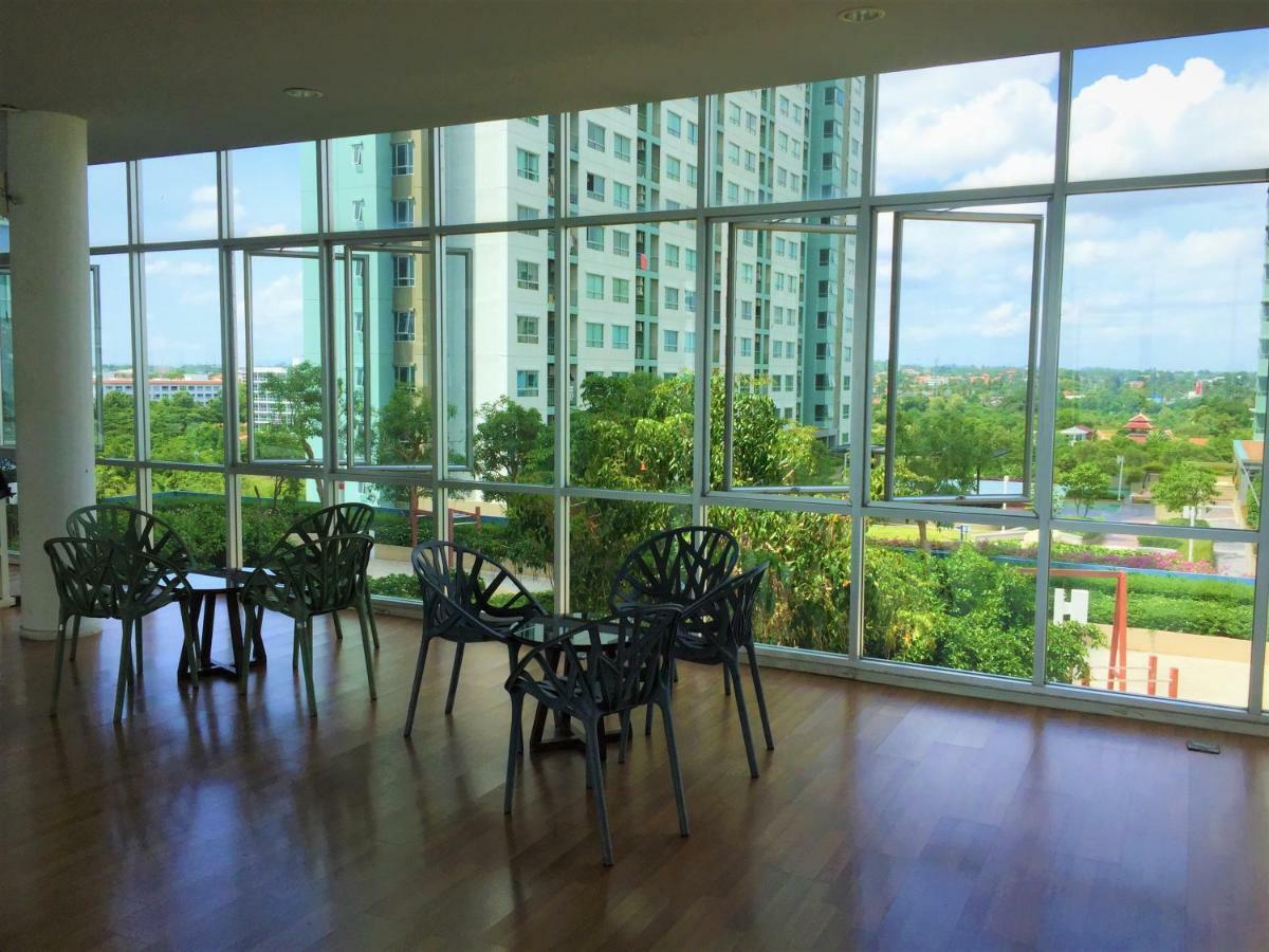 Cosy Lumpini Beachfront One Bedroom Jomtein Bãi biển Jomtien Ngoại thất bức ảnh